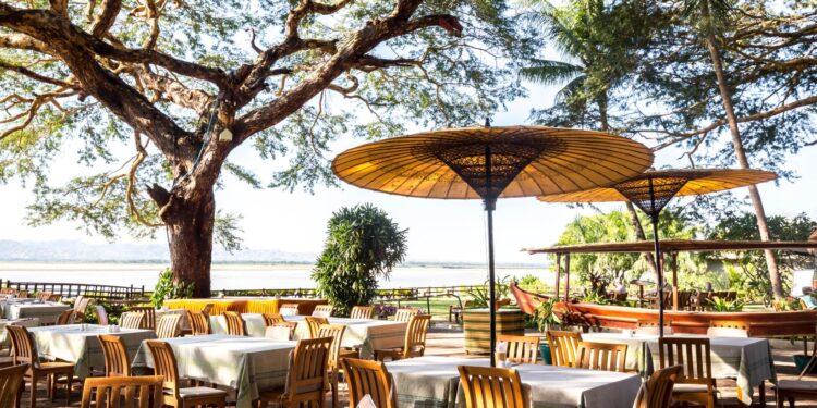 what-to-eat-around-me-discover-local-delights-and-hidden-gems