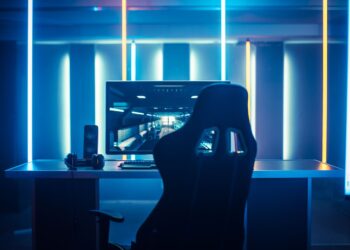 The Growing Popularity of Esports and Online Gaming Communities