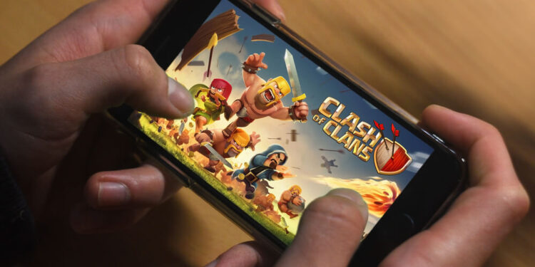 How to Rush a Clash of Clans Base Without Harming Progress?