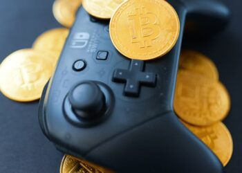 Virtual Currencies in Video Games: How They Work and What You Should Know Before Using Them