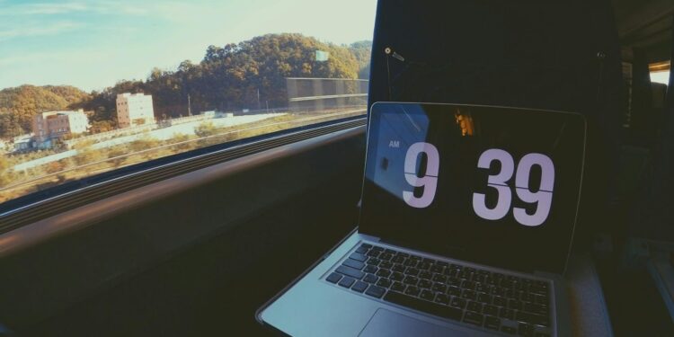 Leading gaming gear must-haves when travelling across the world