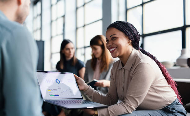 How Enterprise Analytics Platforms Handle Massive Real-Time Data Streams