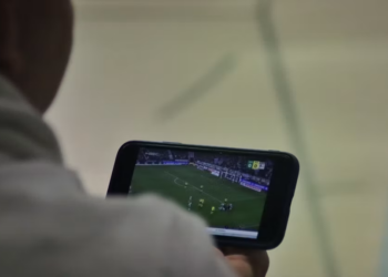 How a Betting App Fits Into the Modern Game Day Experience