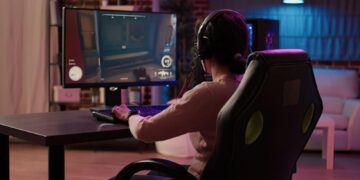 Why Clear Feedback Makes Digital Games Easier to
Trust